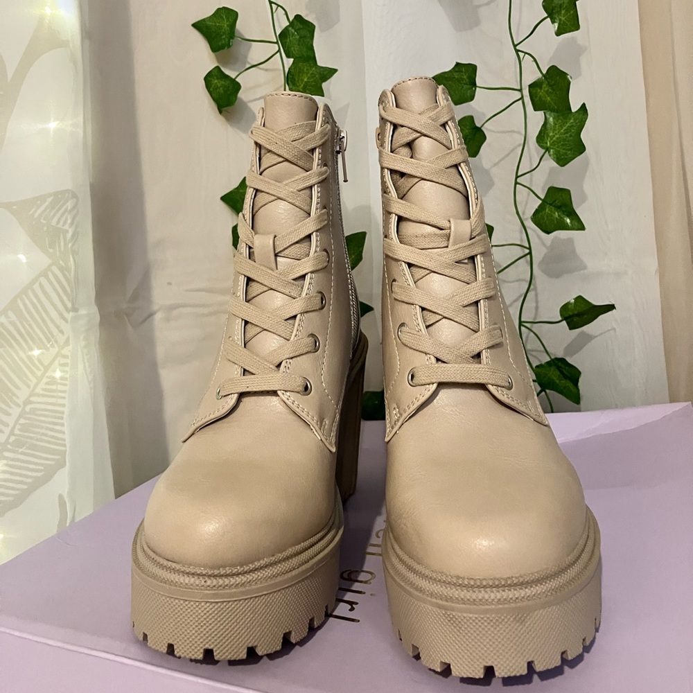 Madden Girl Rover Platform boots - Picture 5 of 12